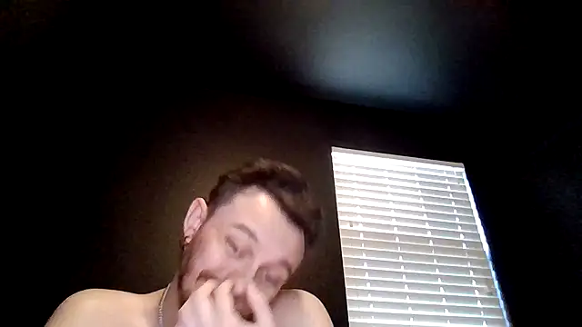 Mikecloudyhawk live XXX chat