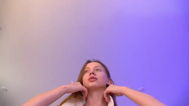 Chat +18 de LoraVey ao vivo