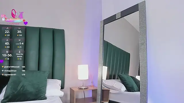 Chat +18 de juicy_led_ ao vivo