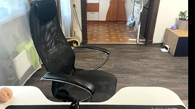 Keksik_ – Naživo XXX chat