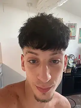 Leonardo0606 Live XXX-Chat