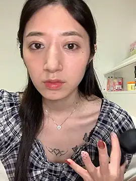 H_Kirachan's Live XXX Chat