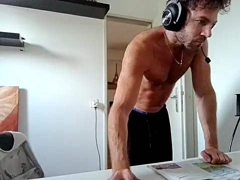 alpha-hunk Obrolan Langsung XXX
