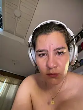 Chat +18 de Cristina_Vanegas631 ao vivo