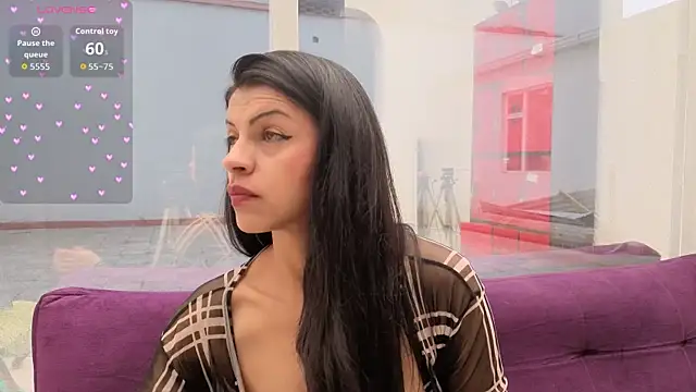 Chat +18 de aitana_garcia_ ao vivo