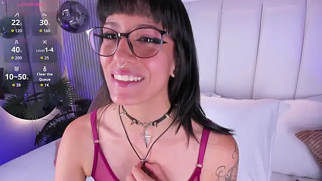 Chat +18 de ViolettaColinss ao vivo