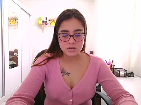 دردشة maliamiller الجنسية المباشرة