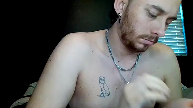 Chatroom XXX en direct de Mikecloudyhawk