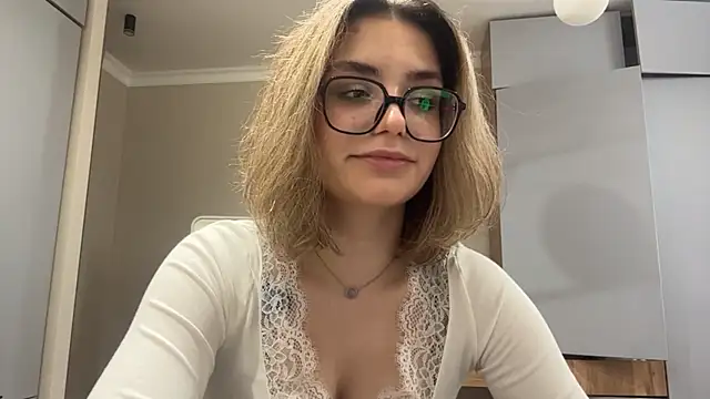 Chat +18 de AnnaVelvetFire ao vivo