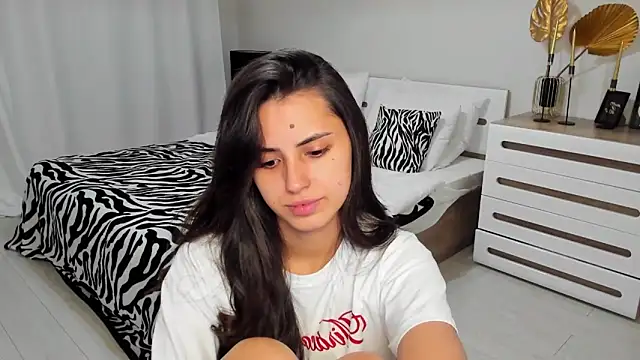 Jasmine_Stewart Obrolan Langsung XXX