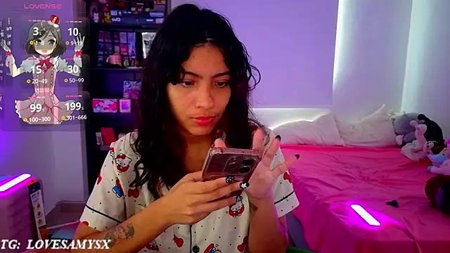 Lovelyamyy's Live XXX Chat
