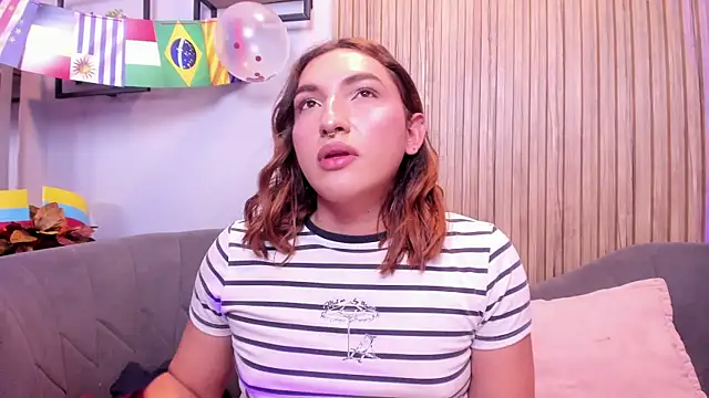 XXX chat uživo modela TomLondon_