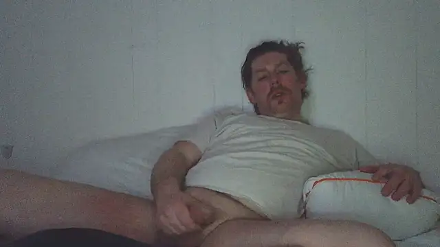 9VOLTT's Live XXX Chat