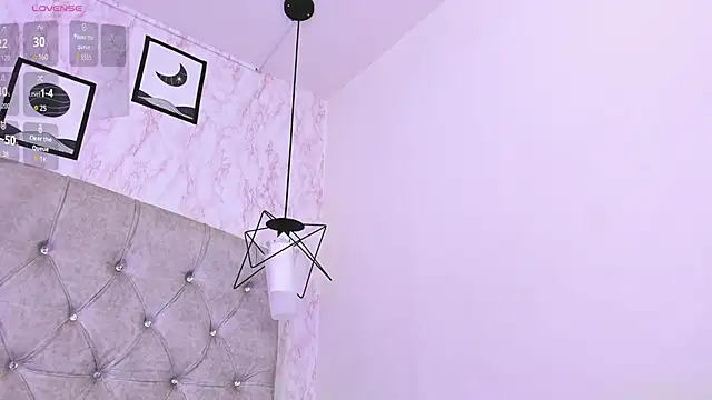 Raichell_ Chat XXX in diretta