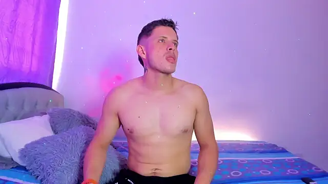 johnycooper08 现场XXX聊天