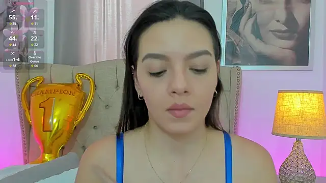XXX chat uživo modela Beautyari_