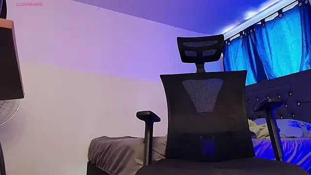 imyourg0d লাইভ XXX চ্যাট