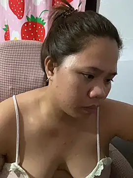 Chat +18 de -CLARAMommy- ao vivo