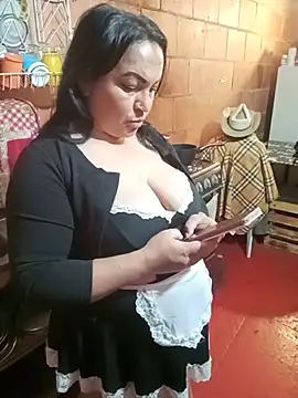Chat +18 de isis_milove ao vivo