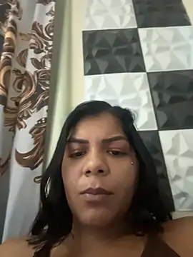 Chatroom XXX en direct de Indiazinhax