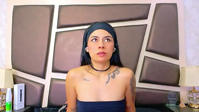 NicoleEsposito Chat XXX in diretta