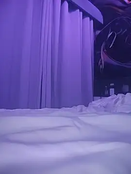 Cumallday25 webcam show