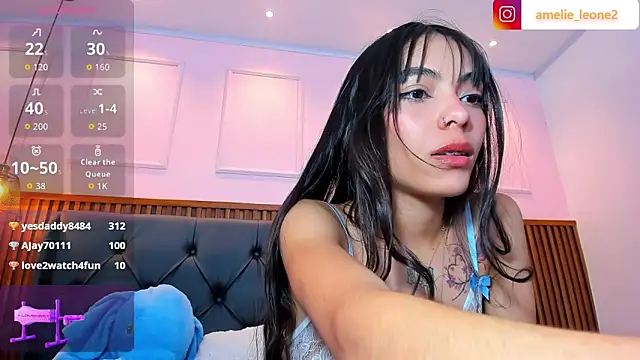 AMELIELEONE Chat XXX live
