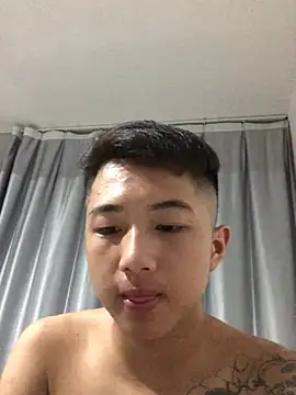 cyj860のライブXXXチャット