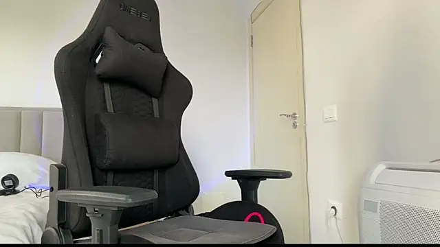 Chat +18 de PrincesSsLilu ao vivo