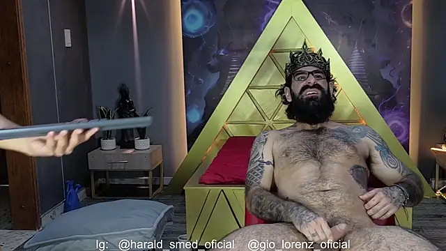 Haraldsmed's Live XXX Chat