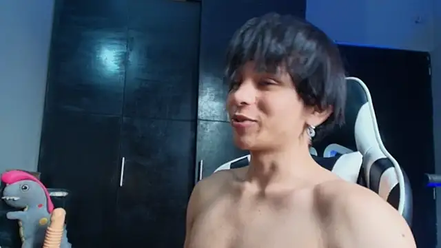 Živý XXX chat raikougame