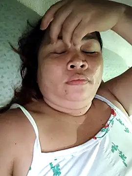 Sweetlorie_83's Live XXX Chat