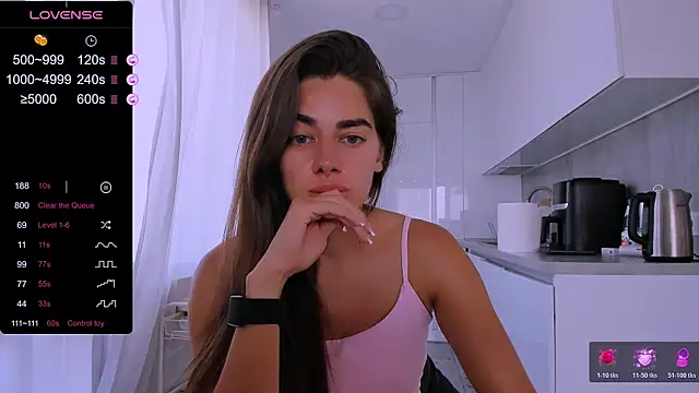 Marta--jess' Live XXX Chat