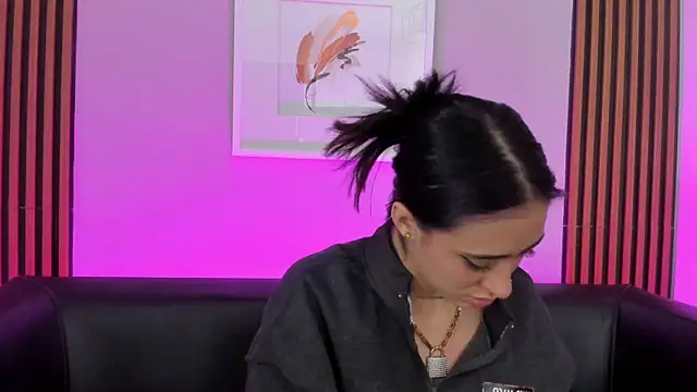 Ariana_collinss' Live XXX Chat