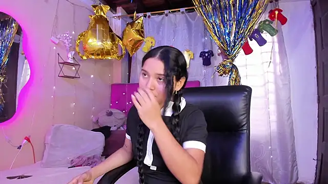 Milly-Way Chat XXX live
