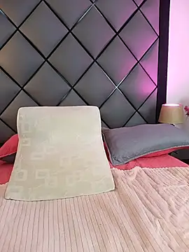 ELLA_KELLY's Live XXX Chat