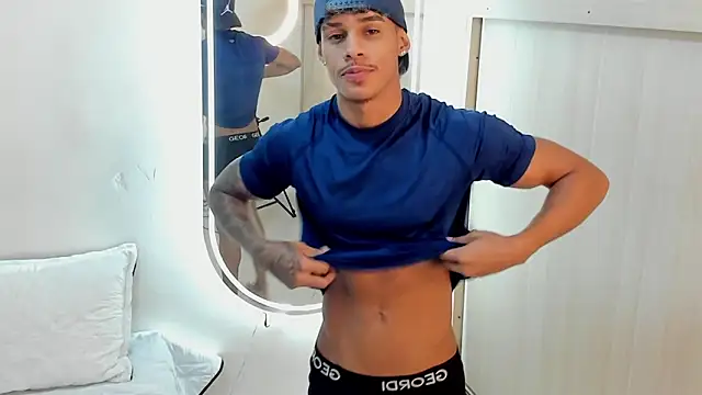צ'אט XXX בשידור חי של Joao_da_silva19
