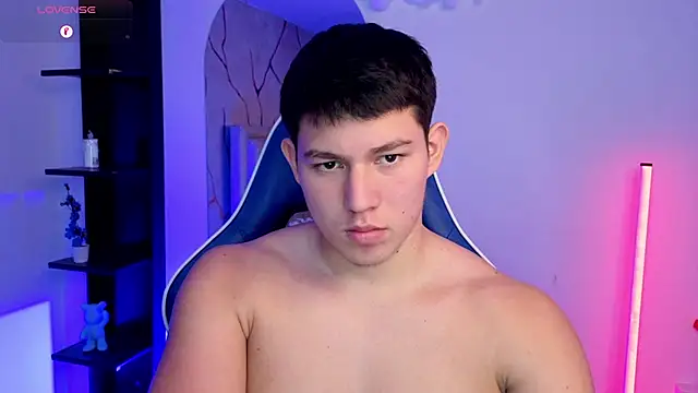 Živý XXX chat JamesCr_