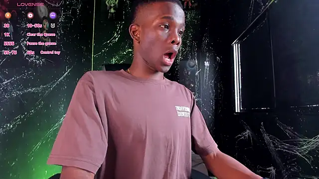 XXX chat uživo modela JacksonMuller_