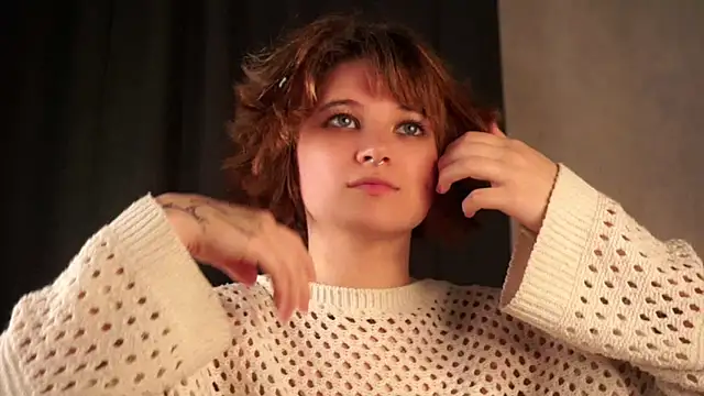 AlesiaPeasel – Live XXX-chat