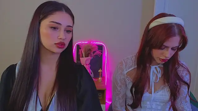 Chat XXX ao vivo de Sofia_Plump