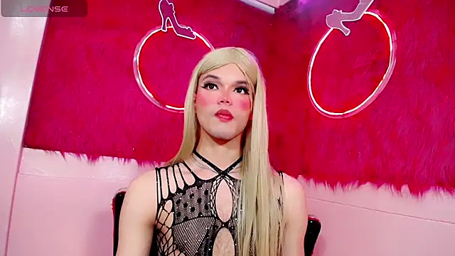 Isabella_Kirk_ Chat XXX live