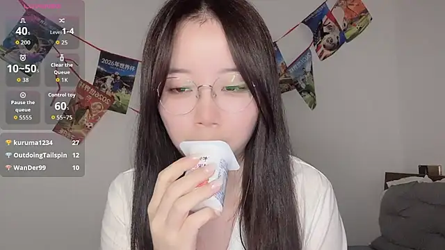 Chat +18 de 77-Vicky ao vivo