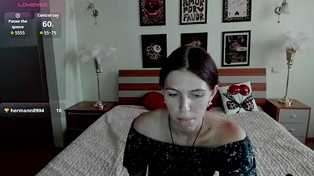 XXX chat uživo modela MaryRapunzel