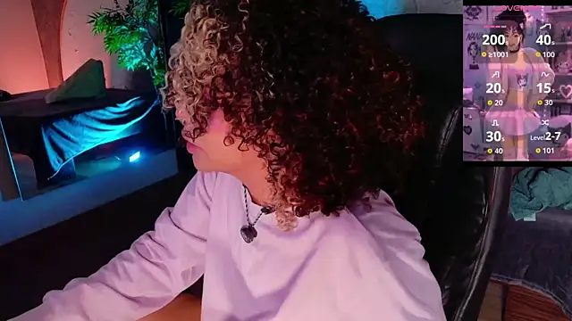 Chatroom XXX en direct de emmanakamura
