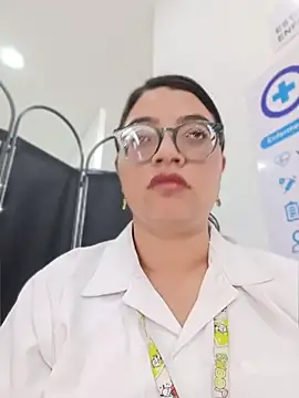SOFI__10 Adlı Modelin Canlı XXX Sohbeti