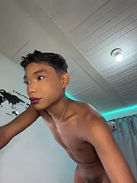 alejo_cuteのライブXXXチャット