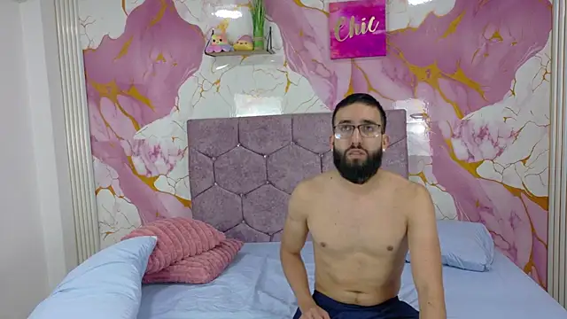 ObsessionRoom élő XXX-chatje