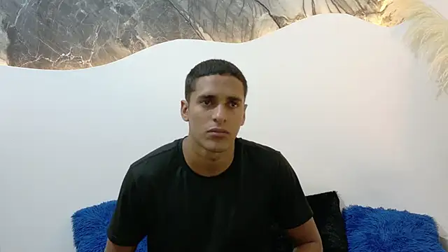 Chat XXX en directo de lucas837481