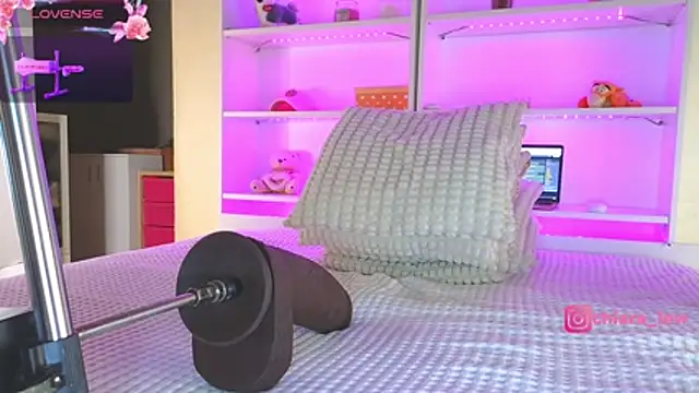 XXX chat uživo modela ChiaraLewis